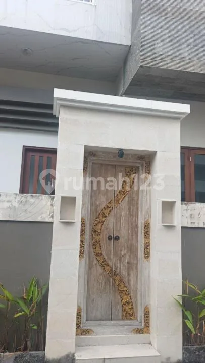 Rumah Bagus Modern 2 Lantai Bebas Banjir Akses Utama Bypass Sanur - Image 4 of 4