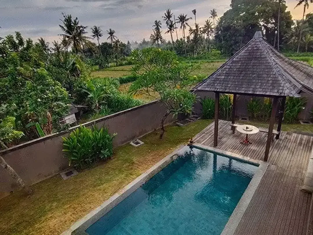 AMS-025.ASR  For Sale Villa Rice Field Views and Villages Environment Pering Blahbatuh – Gianyar - Image 1 of 10