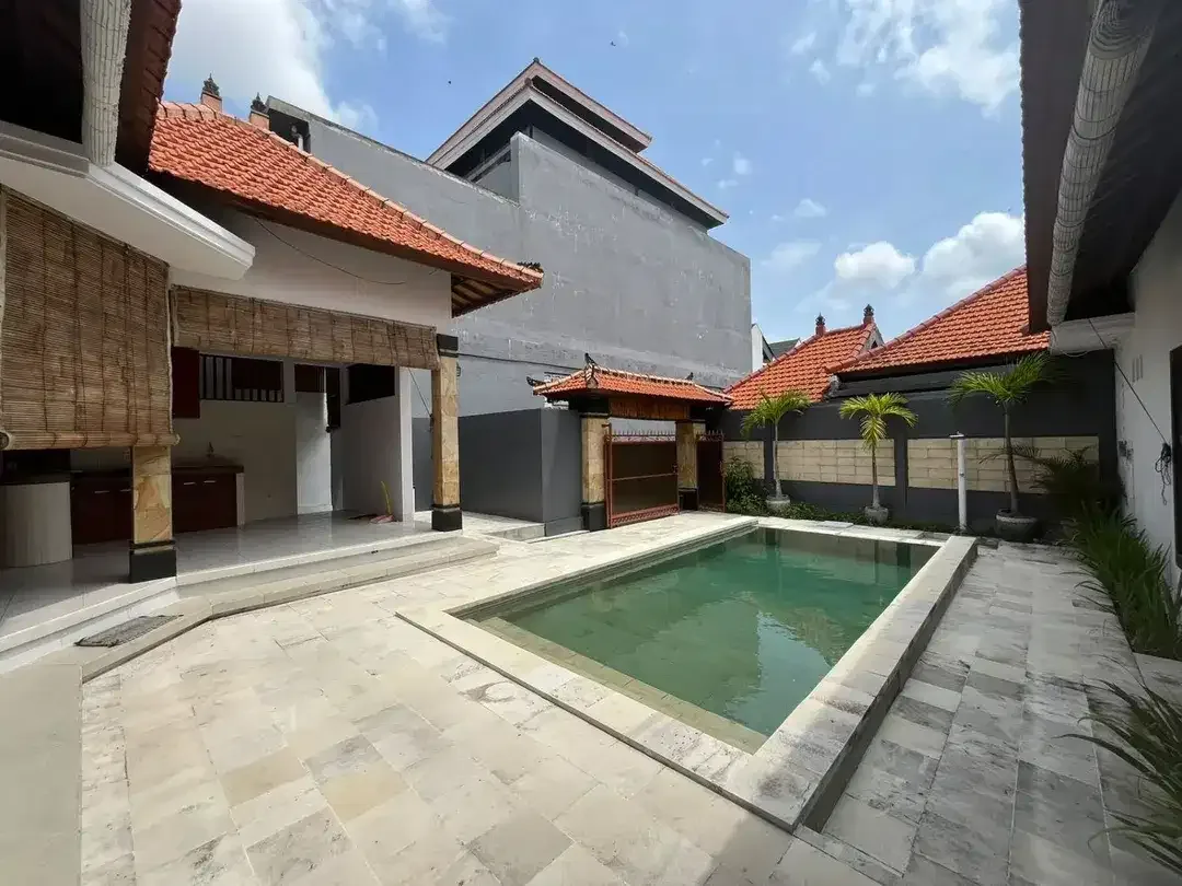 Semi-Furnished 2-Bedroom Villa For Rent In Umalas - Image 1 of 10