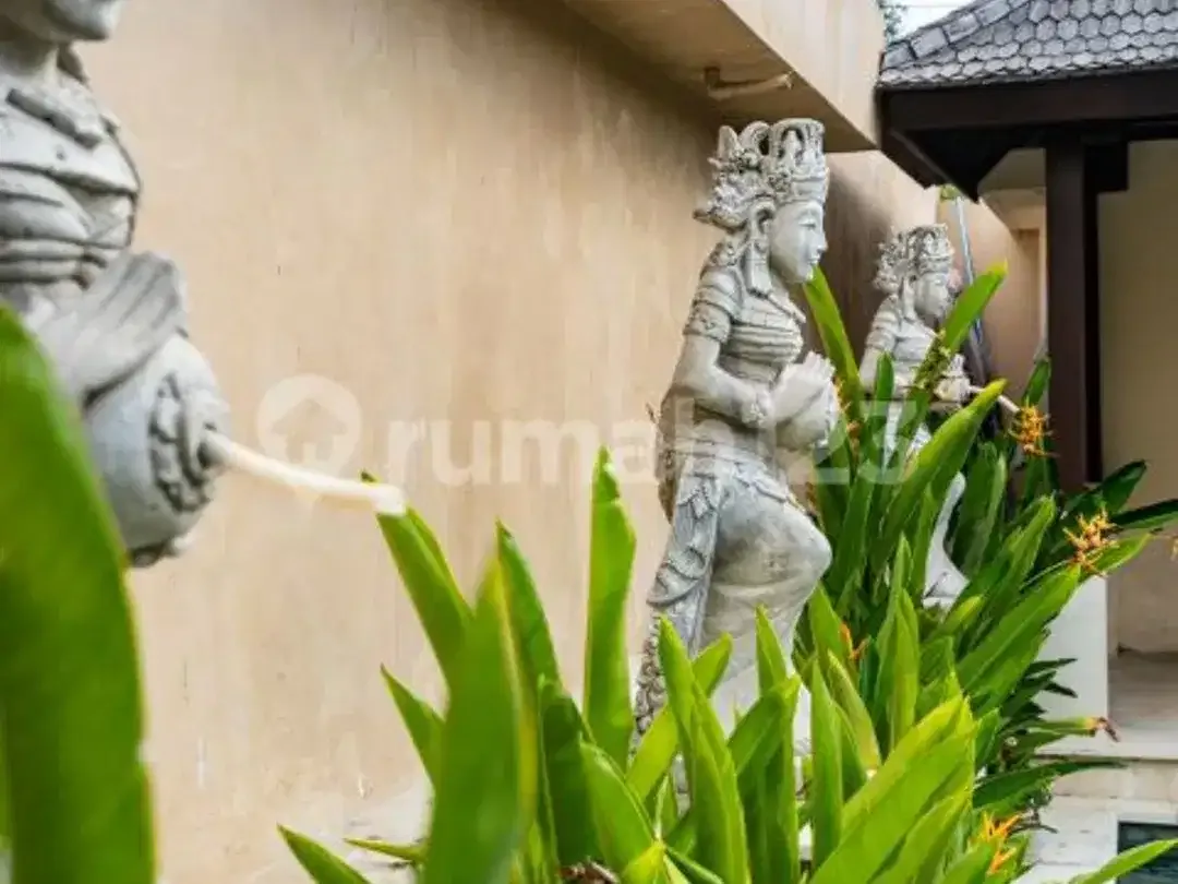 Dijual Unit Villa 2 Lantai di Jimbaran Dekat Gwk / Cempaka Gading / Kuta Selatan Badung - Bali. - Image 2 of 5