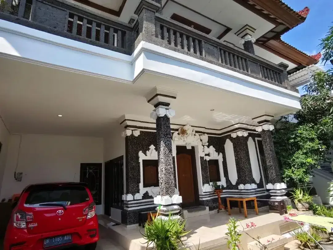 rumah strategis 2 lantai di sanur,kawasan villa, dkt mall,pantai, RS - Image 2 of 10