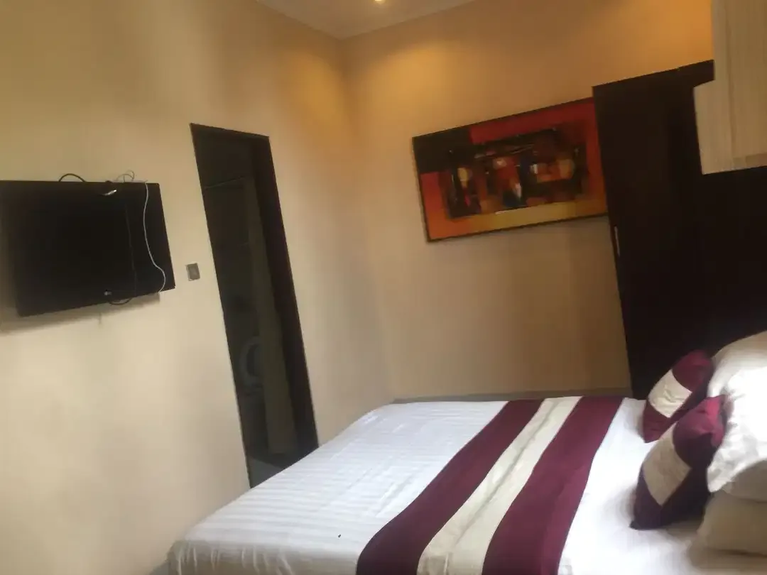 2 bedroom furnished seminyak badung bali - Image 4 of 10