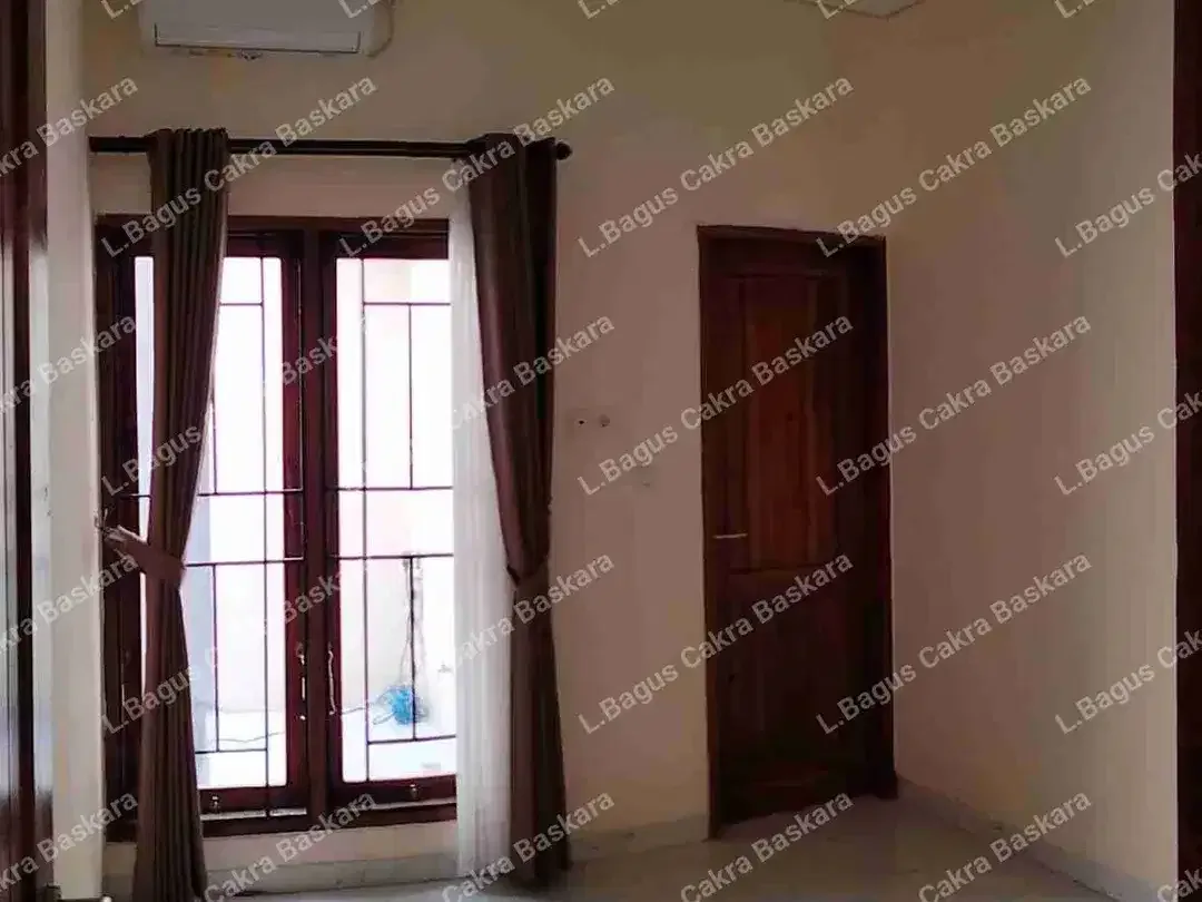 Disewakan Rumah Baru 2 Lantai Minimalis 
Tukad Batanghari Panjer Denpasar Selatan - Image 5 of 10