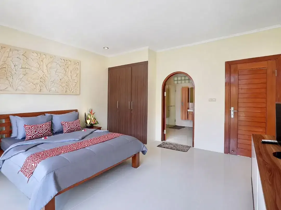 Di jual villa Lantai 2  Lokasi Legian Seminyak kuta bali - Image 4 of 7