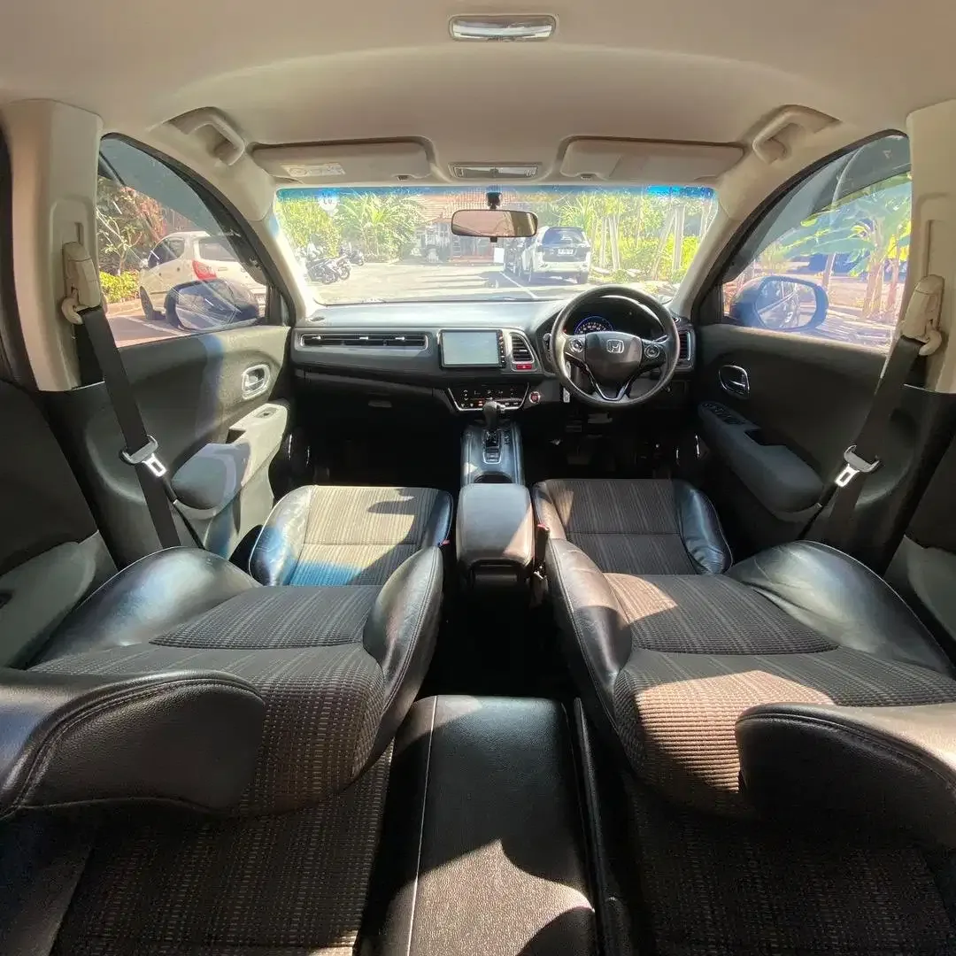 Honda HRV E CVT 1.5 AT - 2017 - Image 8 of 9