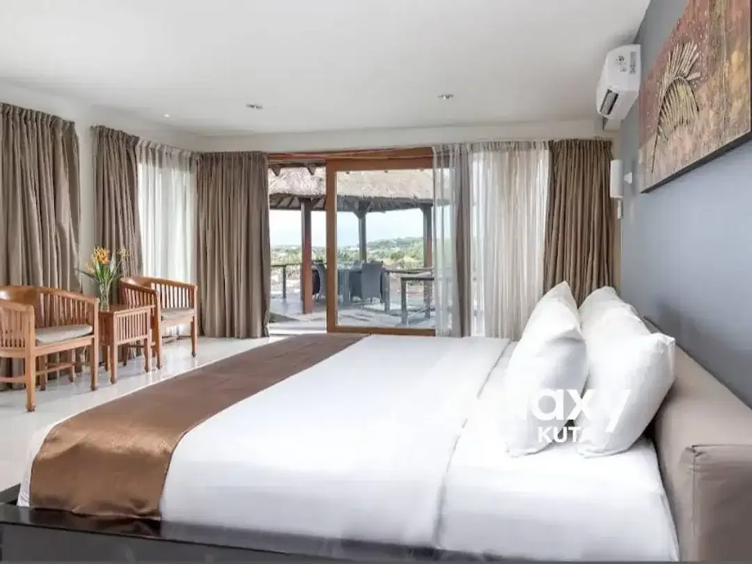 FOR SALE BOUTIQUE HOTEL WITH BAY VIEW IN NUANSA KORI JIMBARAN - Image 4 of 6
