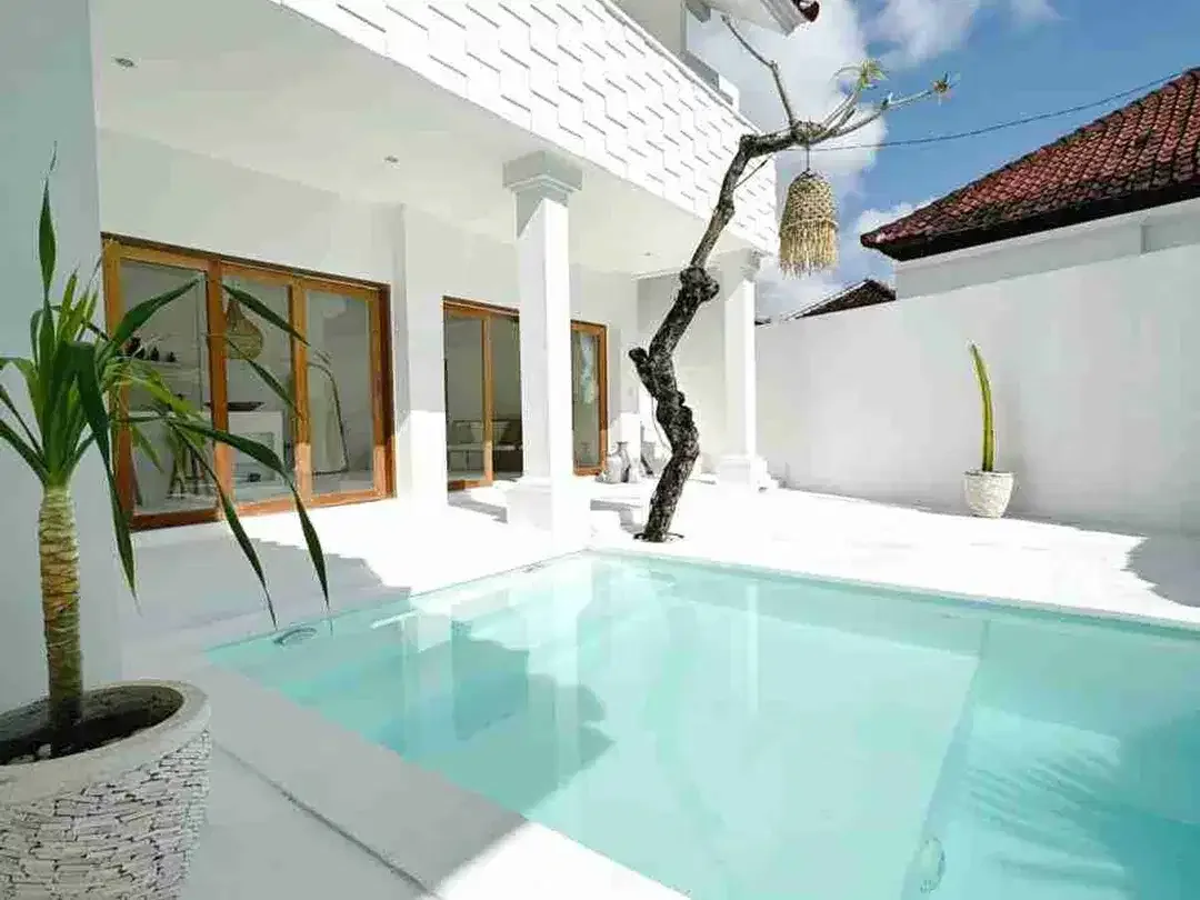 Villa Darmawangsa nusa dua for sale - Image 1 of 10