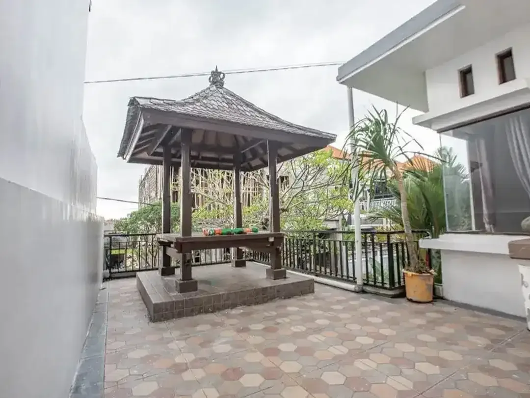 RUMAH MODERN MINIMALIS 2 LANTAI DI DALUNG KUTA UTARA BADUNG - Image 5 of 9
