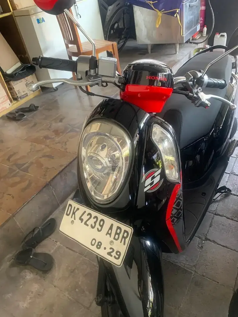 scoopy fi tahun 2014 - Image 3 of 3