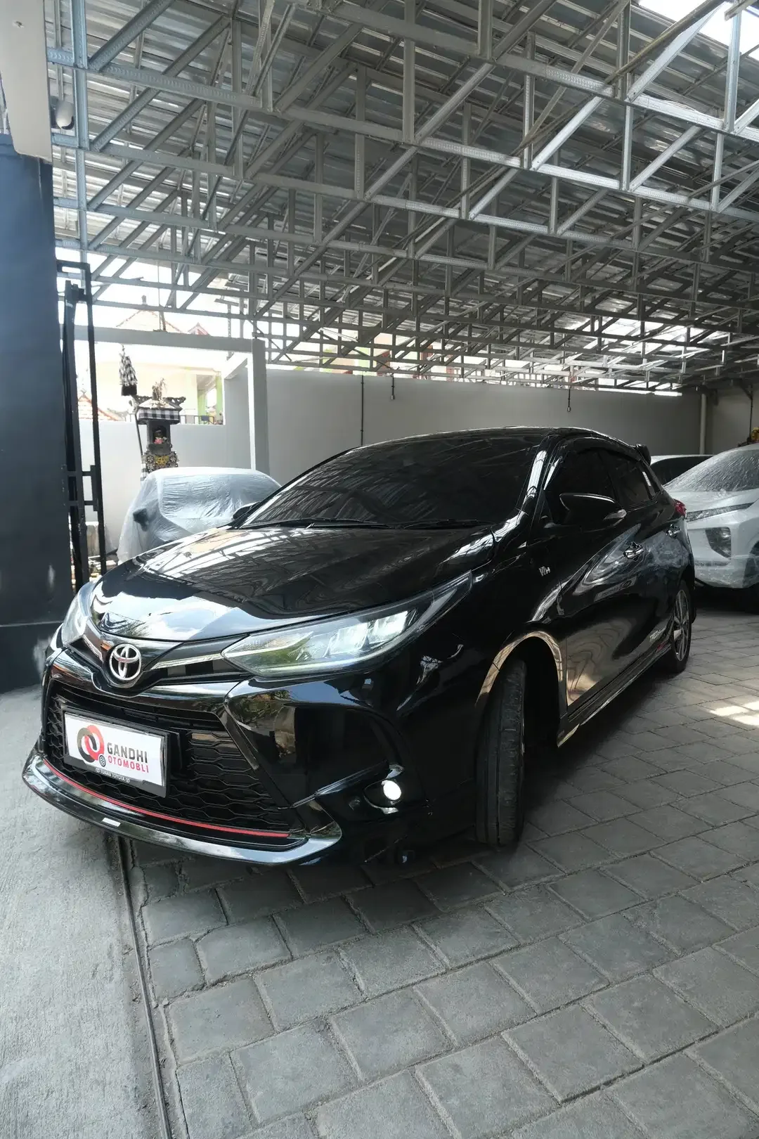 YARIS TRD SPORTIVO 1.5 AT 2021 - Image 2 of 10