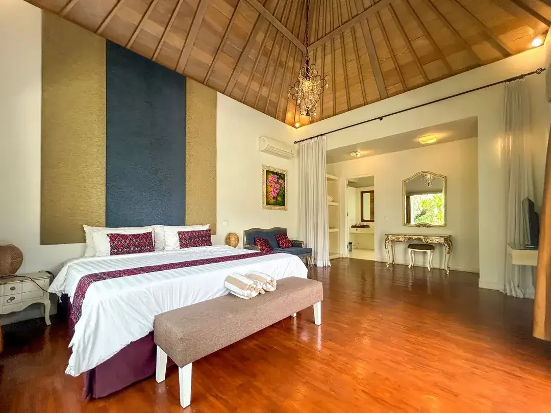 Beachside 2-Bedroom Tropical Villa for Annual Rent in Seminyak Bali - Image 5 of 10