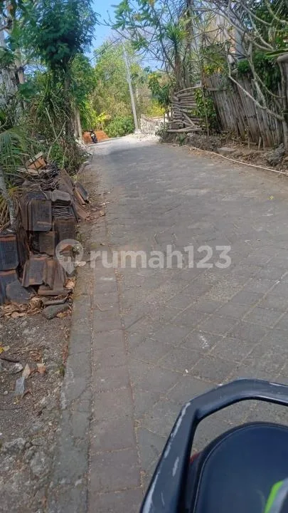 Tanah 2,5 Are View Laut di Area Jl. Puri Nusa Dua, Hanya 6 Menit ke Tol Bali Mandara - Image 4 of 4