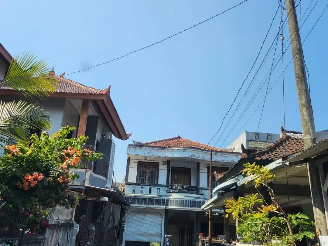 Rumah. Besar.   Harga. Minimalis - Image 1 of 4