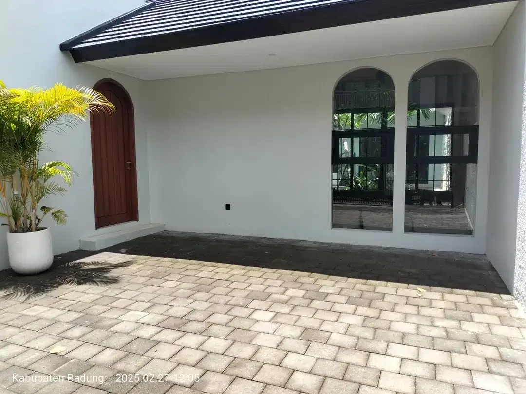 DIJUAL VILLA CANTIK KAWASAN BADUNG BALI - Image 5 of 5