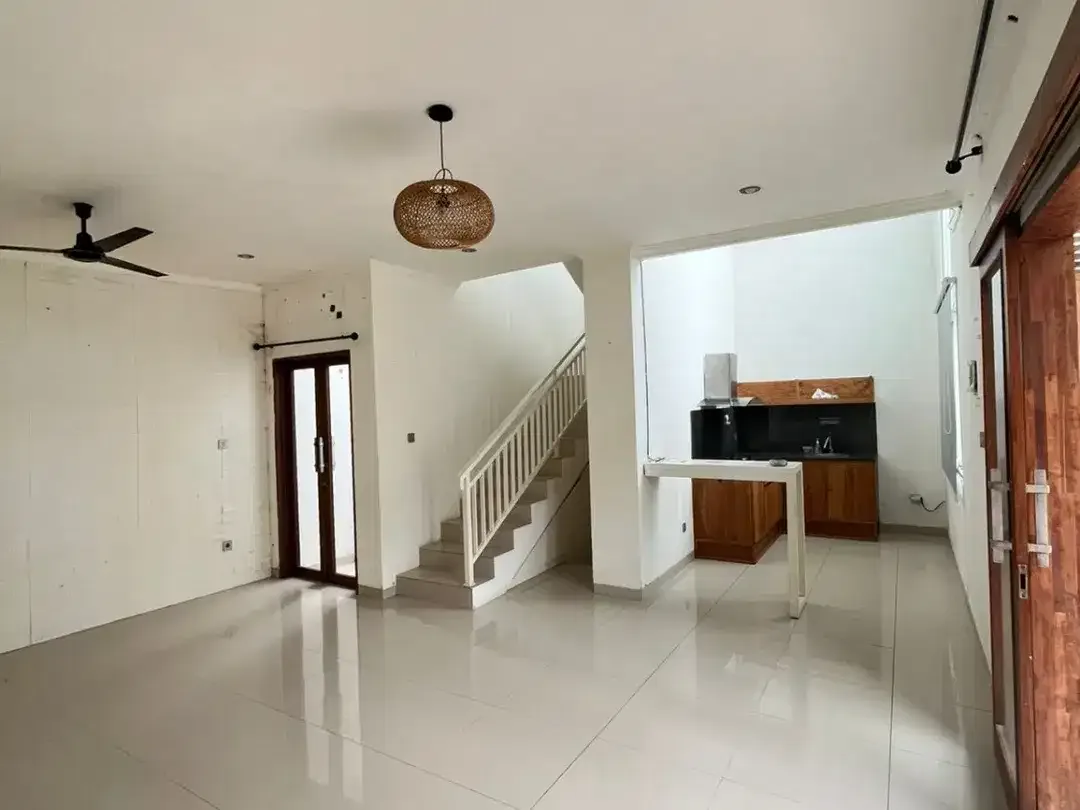 DIJUAL — VILLA 2 BEDROOM DENGAN PRIVATE POOL DI KEROBOKAN, SEMINYAK - Image 4 of 8