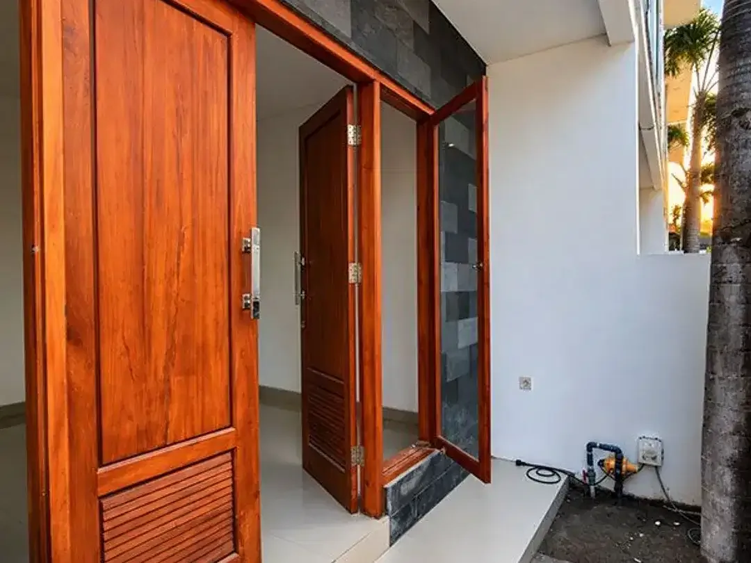 (AMS-004.GKS) Dijual Rumah Minimalis Lantai 2 di Jantung Kota Denpasar - Image 7 of 10