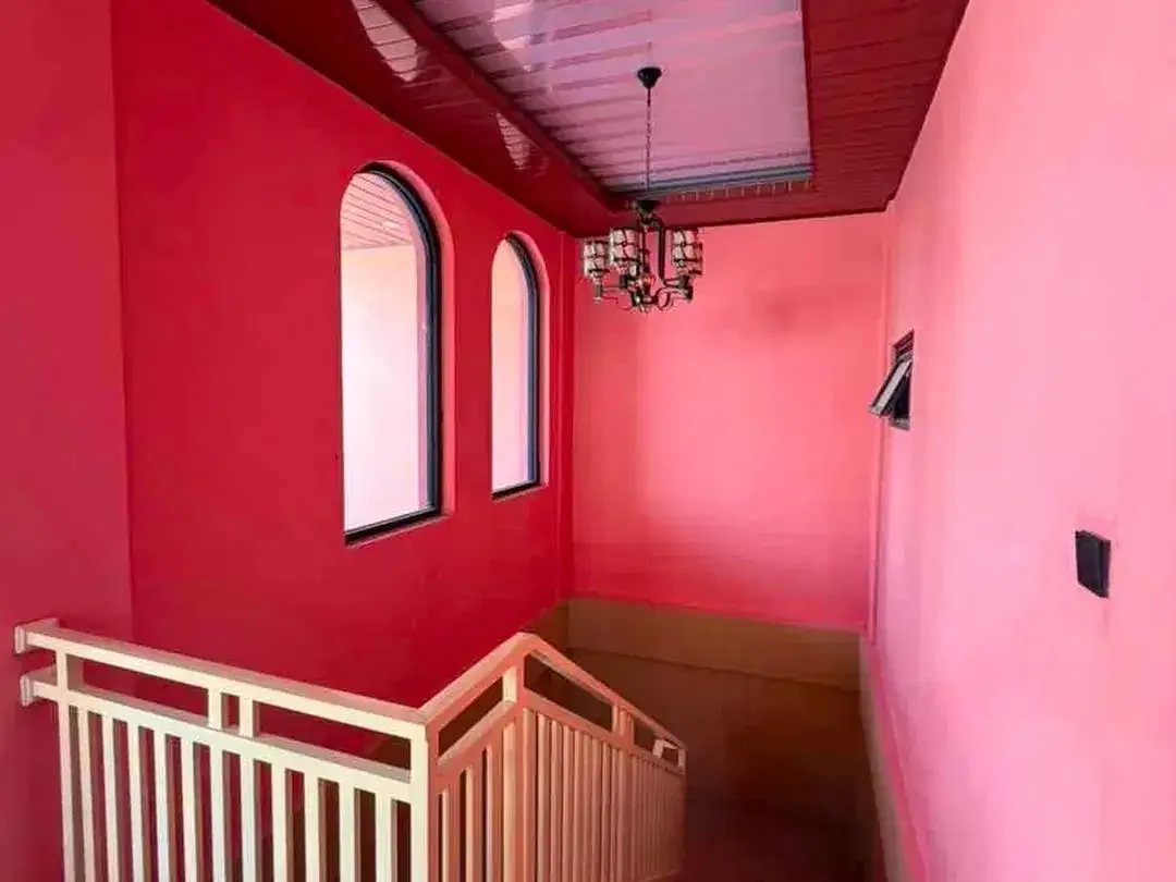 DISEWAKAN VILLA 3BR LOKASI STRATEGIS DI PURI GADING ULUWATU - Image 7 of 10