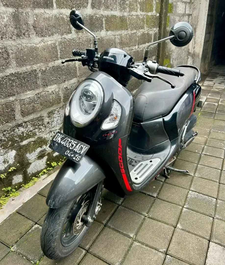 Honda Scoopy 2021 - Image 1 of 4