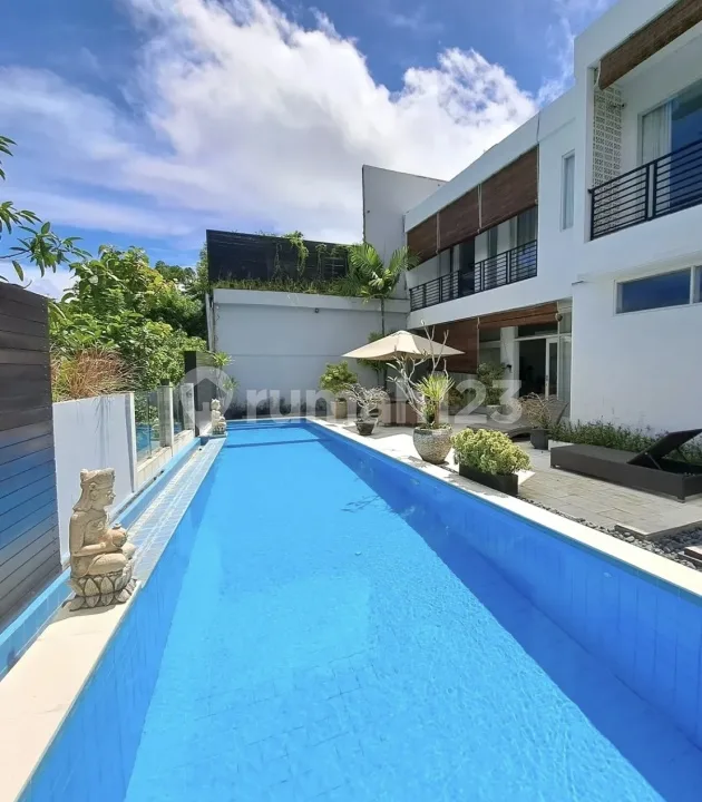 Villa Ungasan Pemandangan Laut Dekat Soda Cafe Pecatu - Image 2 of 4