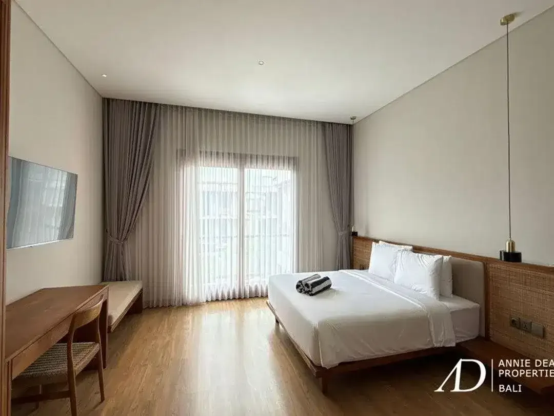 FREEHOLD | MODERN 4-BEDROOM VILLA IN BUMBAK - UMALAS - Image 6 of 7