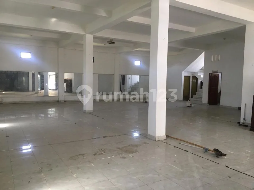 Dijual Cepat Ruko 2 Lantai Lokasi Strategis Gianyar - Image 2 of 4