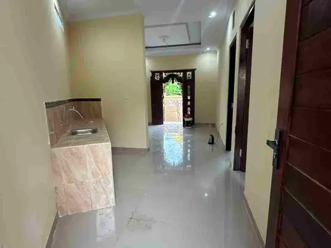 RUMAH BARU MINIMALIS LANTAI I DI ANGGUNGAN DEKAT PUSPEM DAN DEKAT RS MANGUSADA BADUNG - Image 9 of 10