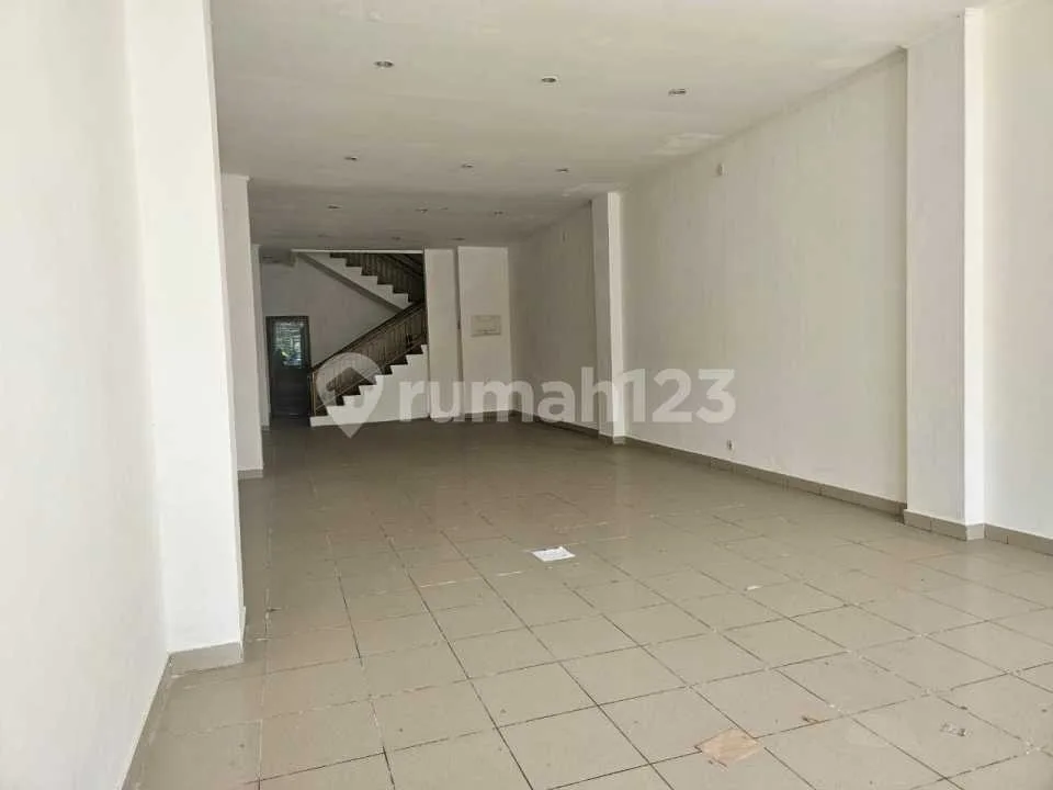 Ruko 3 Lantai Di Area Strategis Komersial Sunset Road Kuta Bali Cocok Berbagai Bisnis Dan Usaha - Image 3 of 4