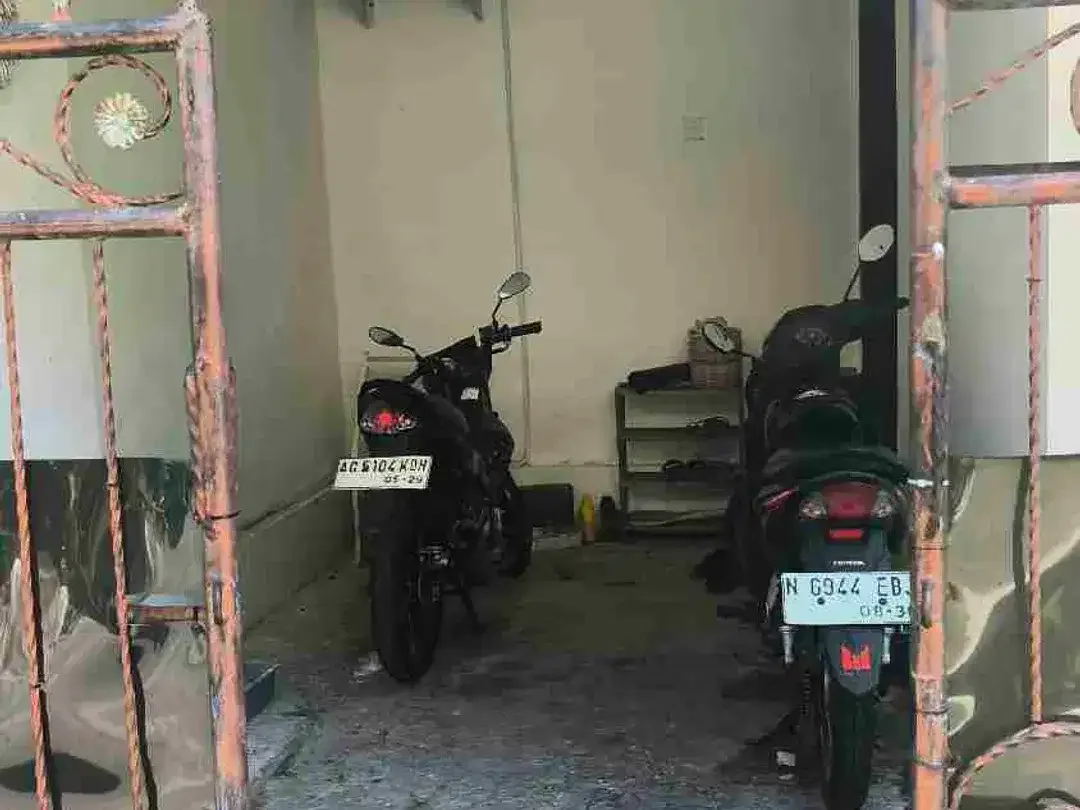 RUMAH STRUKTUR LANTAI II SUDAH DI DAK DI PERUMAHAN DALUNG PERMAI BELAKANG SD 6 DALUNG PERMAI - Image 6 of 8