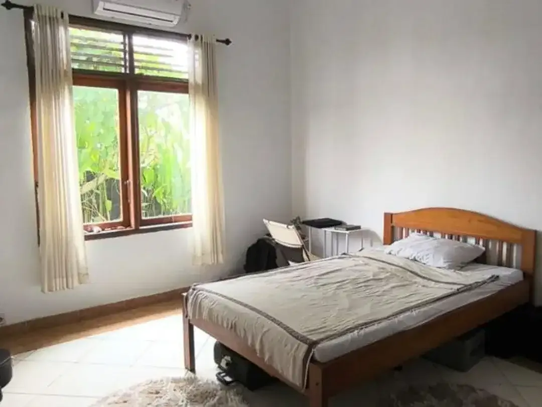 RUMAH PINGGIR JALAN UTAMA GOA GONG UNGASAN JIMBARAN BADUNG, BALI - Image 9 of 10