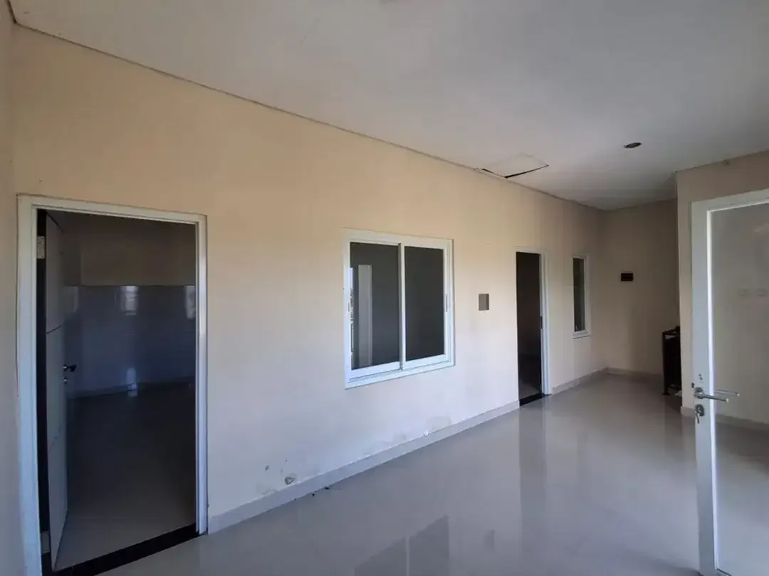 Rumah 2 Lantai Siap Huni View Sawah Dijual, di Denpasar Utara - Image 6 of 10