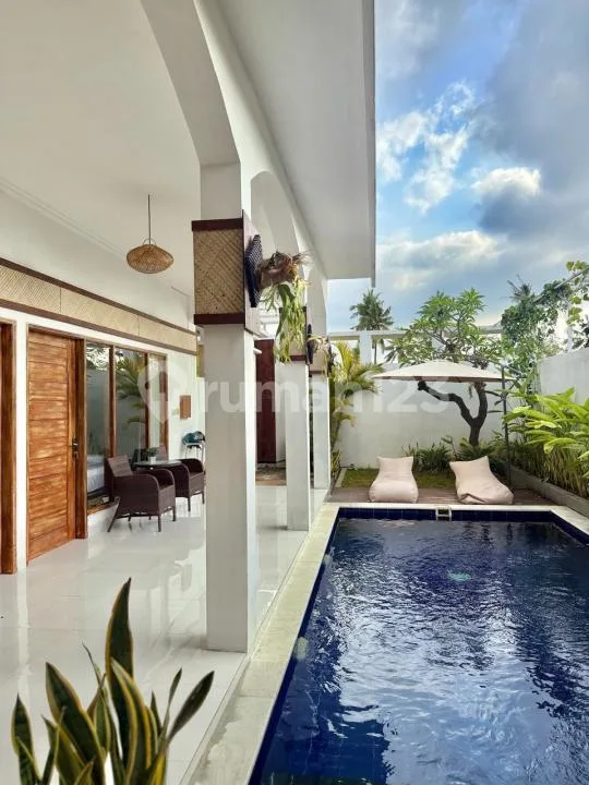 Di Jual Villa View Luar Biasa 2 Kamar di Sambangan Bali - Image 2 of 4