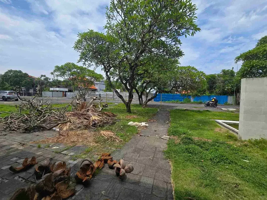 Tanah beachfront zona pariwisata Tanjung Benoa Bali - Image 3 of 10