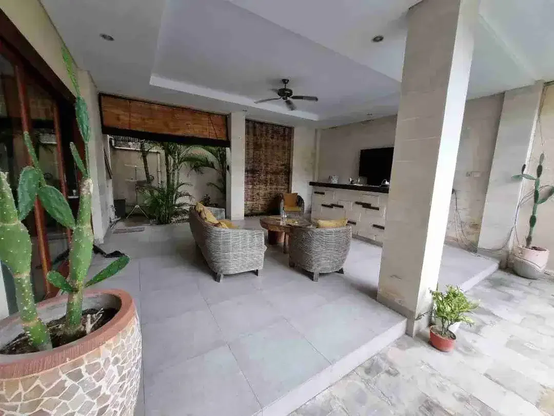 Harga Turun, Villa Hook 3BR Full Furnished Berawa Canggu - Image 3 of 7