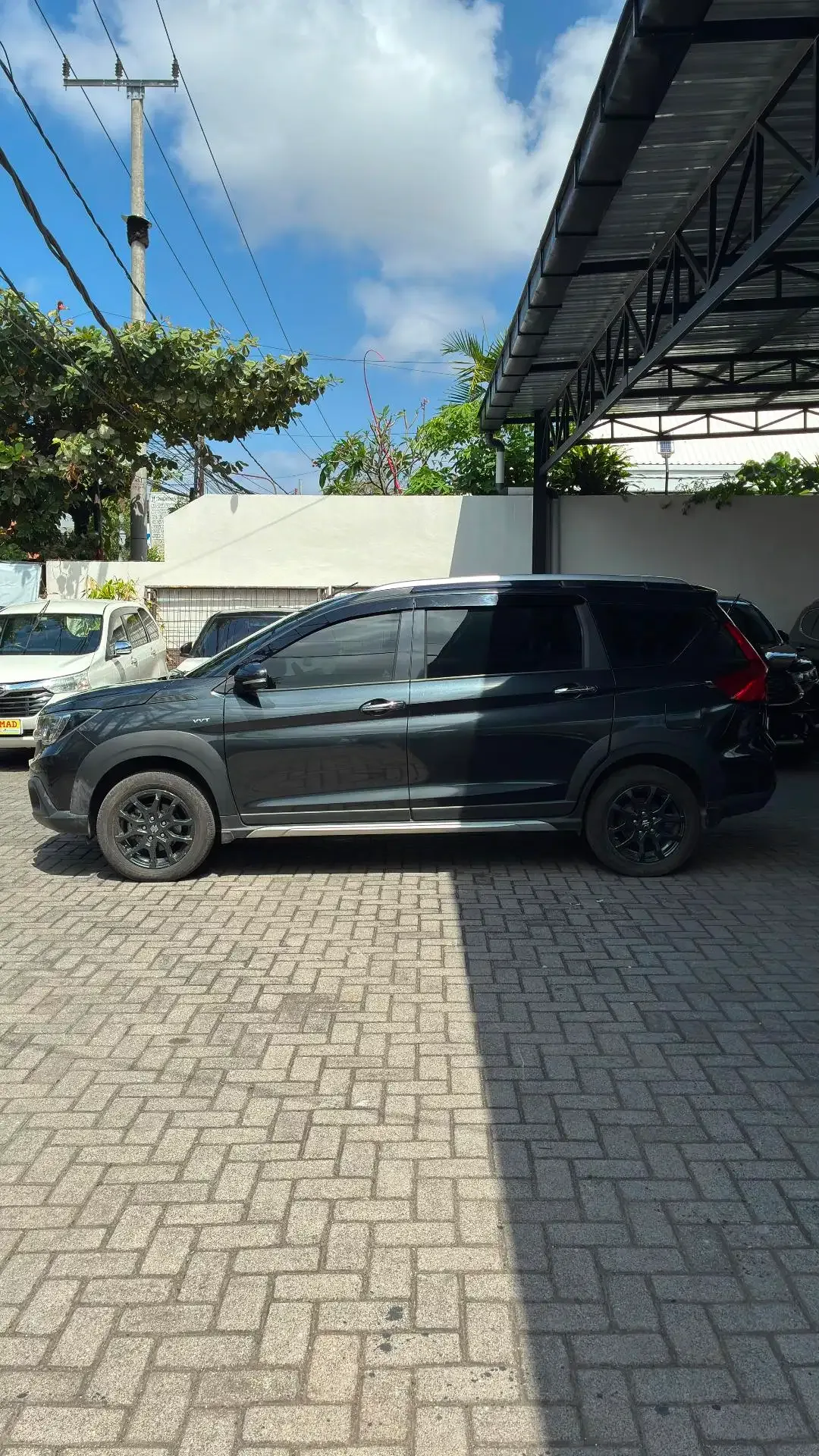 Suzuki XL 7 Beta hybrid'24 hitam met matic - Image 4 of 10