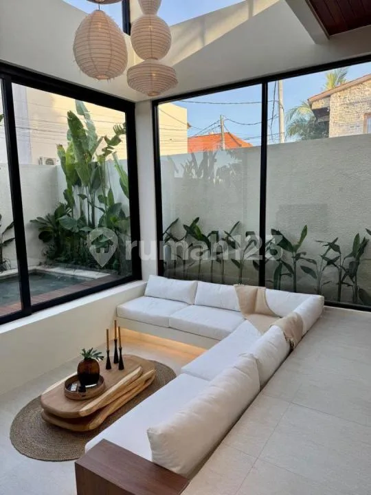 Steps From The Beach: Designer 2-Bedroom Leasehold Villa In Pererenan - Image 1 of 4