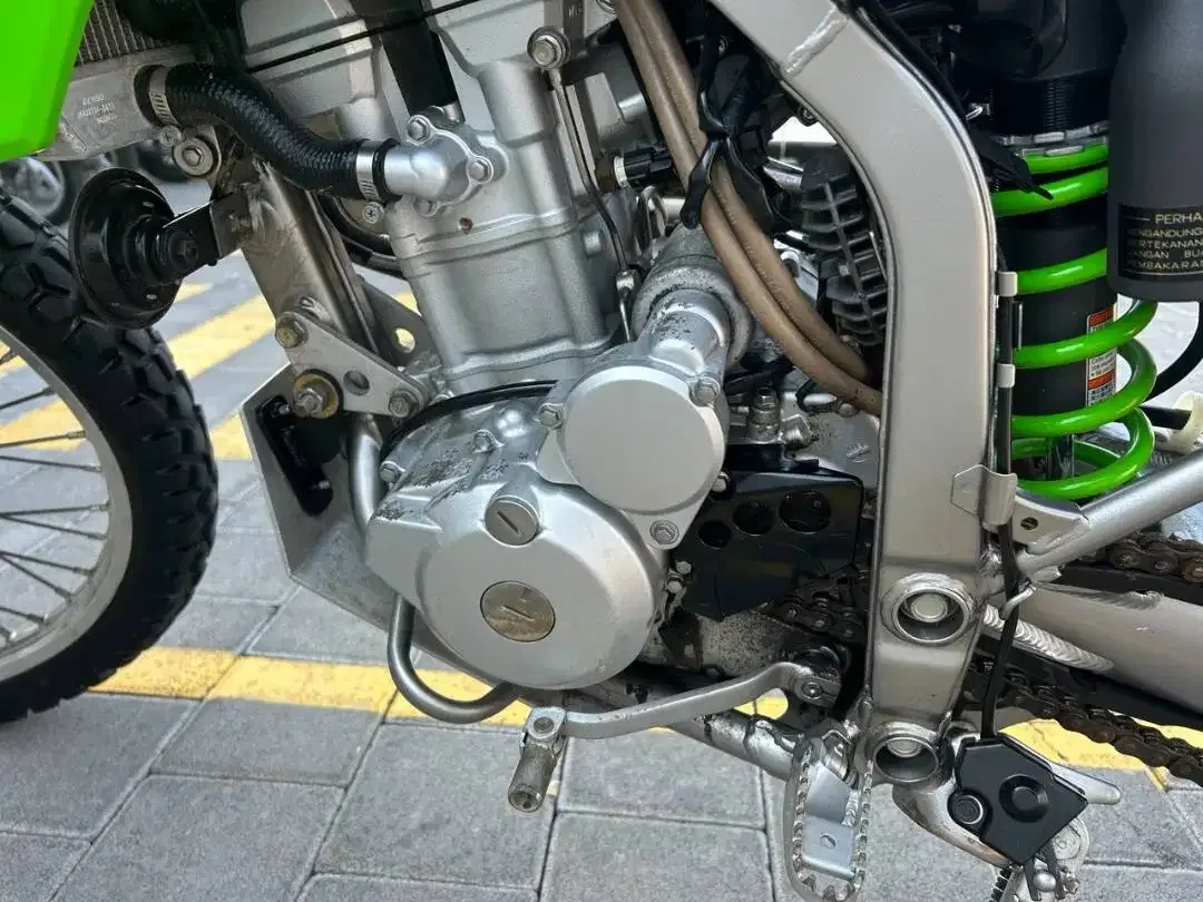 dijual KLX250, beli di 2024, ODO 4450km - Image 7 of 10