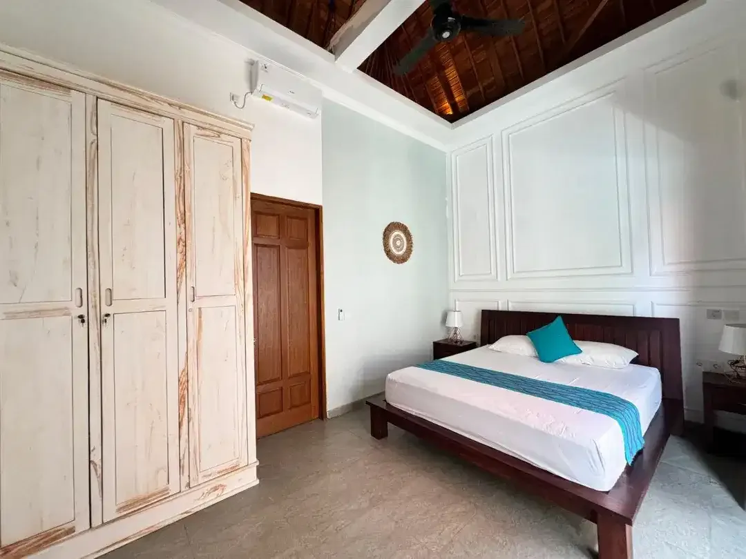 DIJUAL CEPAT VILLA MEWAH DI BUMBAK, UMALAS - BALI - Image 8 of 10