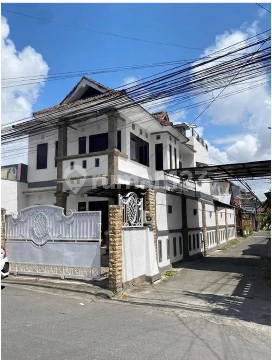 Dikontrakkan Rumah 2 Lantai - Perum Sesetan Denpasar - Image 1 of 4