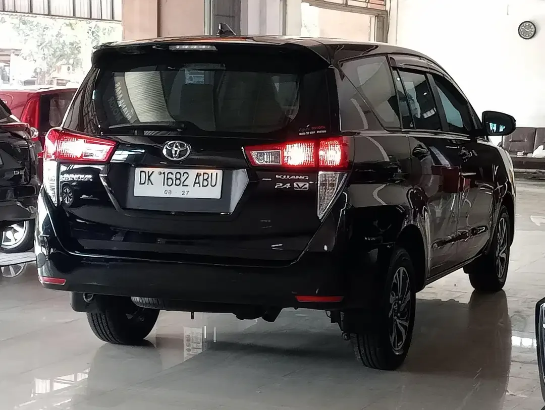 INNOVA REBORN V AT DIESEL 2022 ASLI BALI - Image 4 of 10