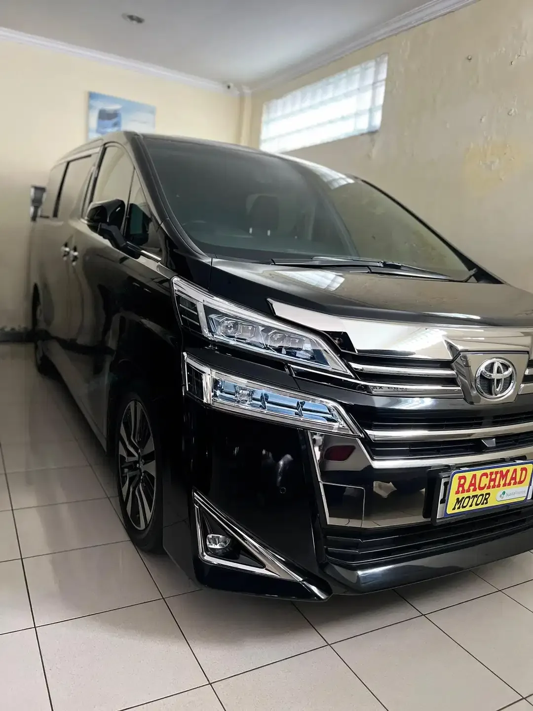 Toy. Vellfire G 2019 Hitam A/T 2.5 - Image 1 of 10