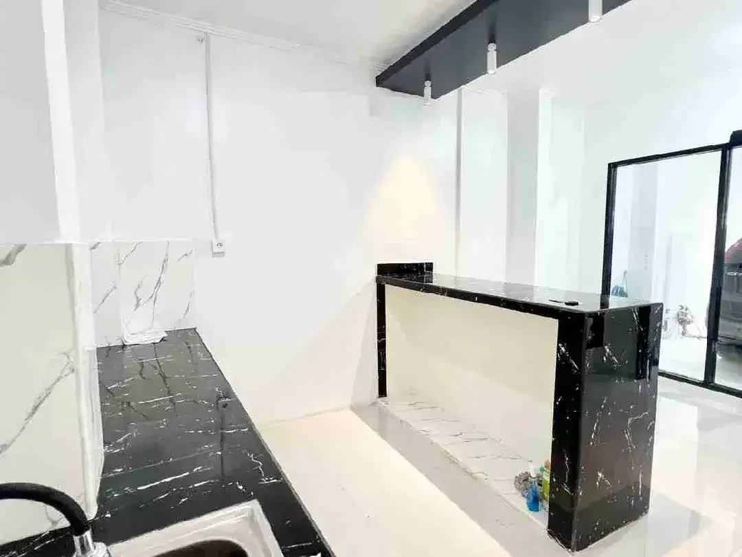 DIJUAL RUMAH KLASIK MODERN, KEROBOKAN,KUTA UTARA - Image 9 of 10