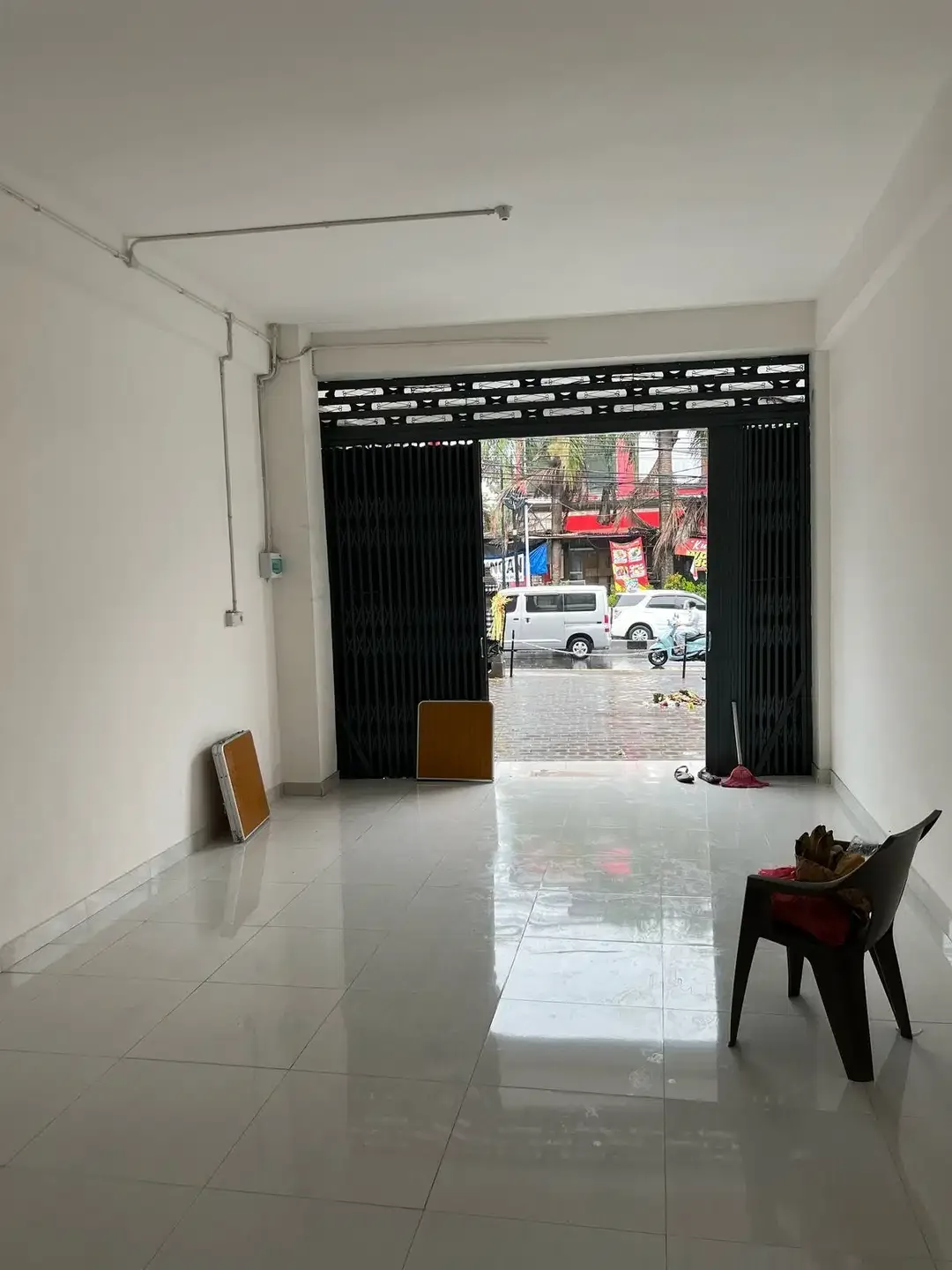 FOR RENT RUKO 3LT DI PINGIR JALAN UTAMA GATSU TENGAH BALI - Image 8 of 9
