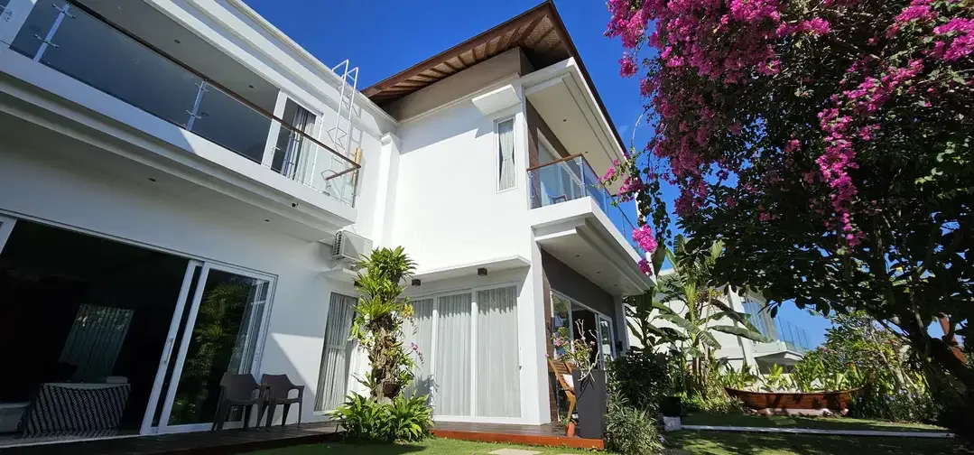 Dijual Rumah Mewah View Sunset dan Golf Pecatu Bali - Image 6 of 10