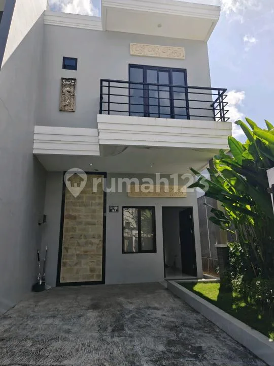 Rumah 2 Lantai di Lingkungan Komplek Pecatu Graha - Image 1 of 4