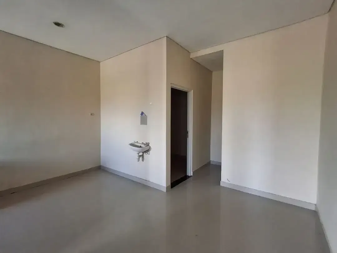 Rumah 2 Lantai Siap Huni View Sawah Dijual, di Denpasar Utara - Image 9 of 10