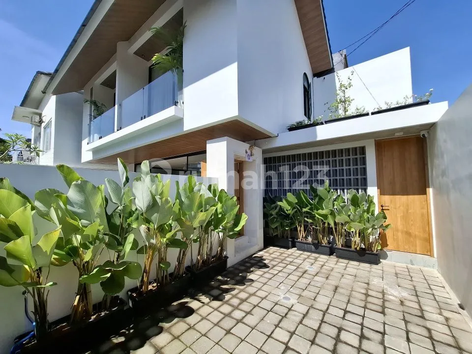Beautiful Luxury 2Br Villa In Padonan Canggu Ideal For Family Living - Image 3 of 4