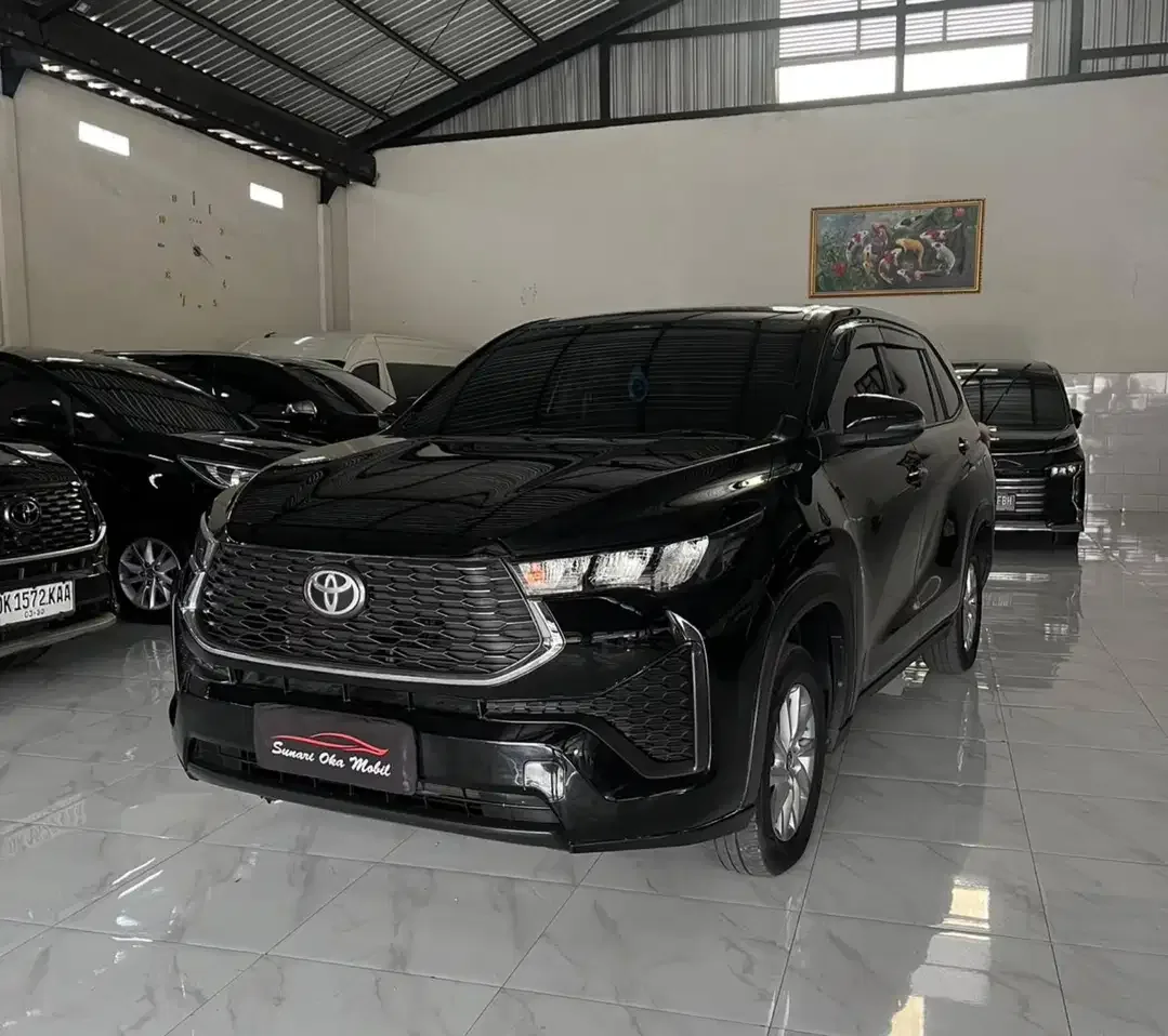 Toyota Innova zenix G - Image 2 of 6