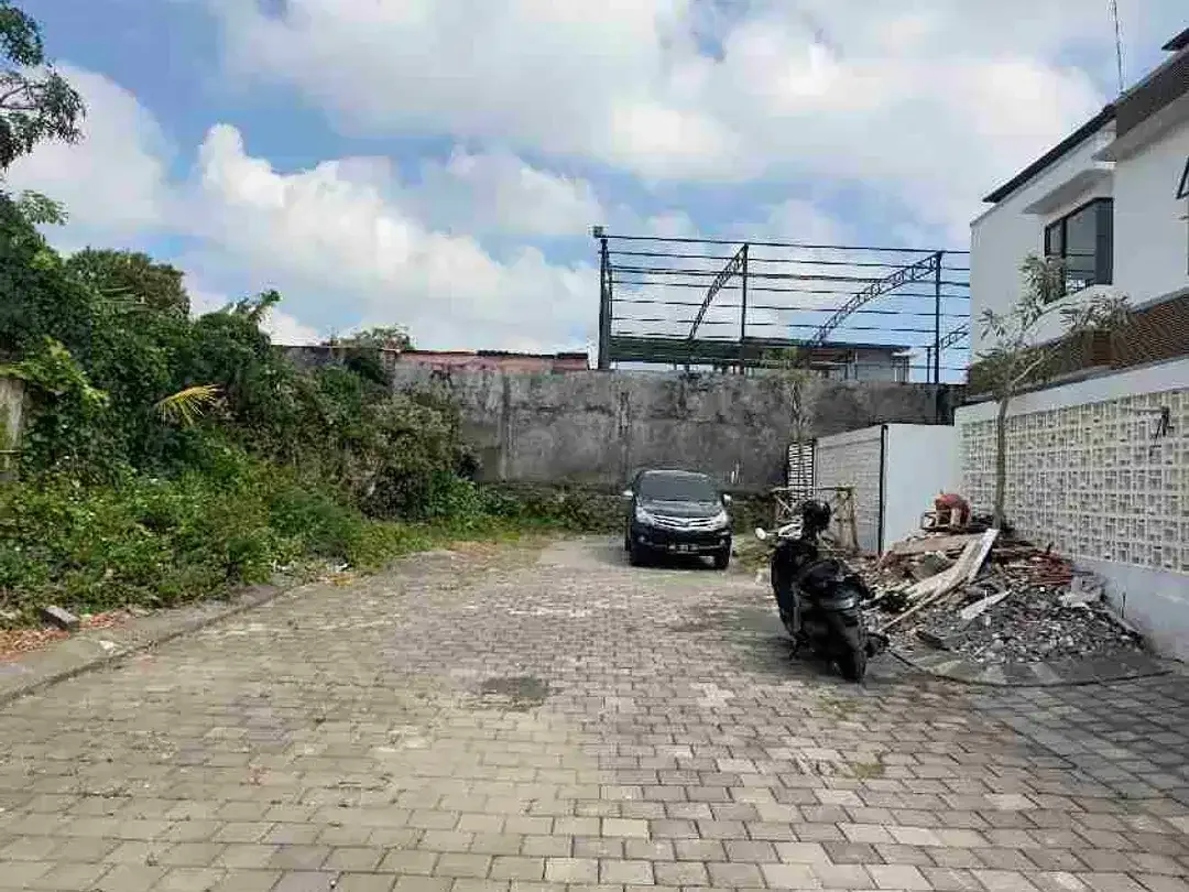 Dijual Tanah Strategis 393m2 Jimbaran Dekat Unud - Image 1 of 8