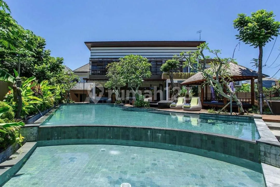 Rumah Semi Villa Furnish 2 Gate System, Taman Giri Asri, Jimbaran - Image 3 of 4