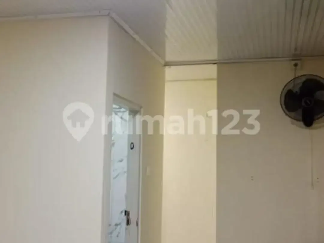 Disewakan Rumah Minimalis Style Modern Lingkungan Villa - Image 3 of 5